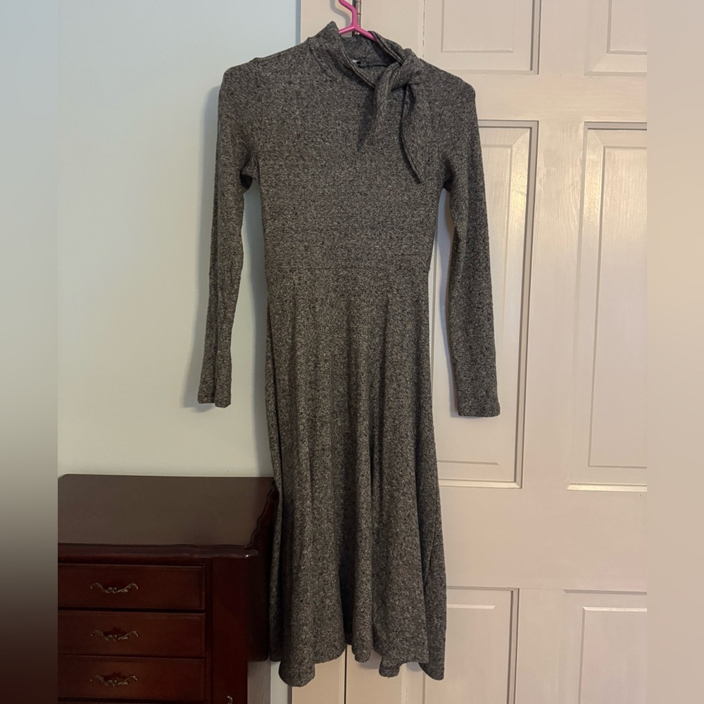 Zara Gray Long-Sleeve Knit Dress